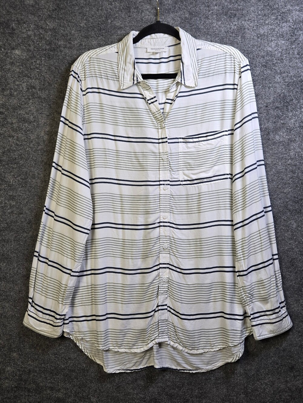 Beach Lunch Lounge Top Women XL White Black Plaid Flowy Button Up Coastal